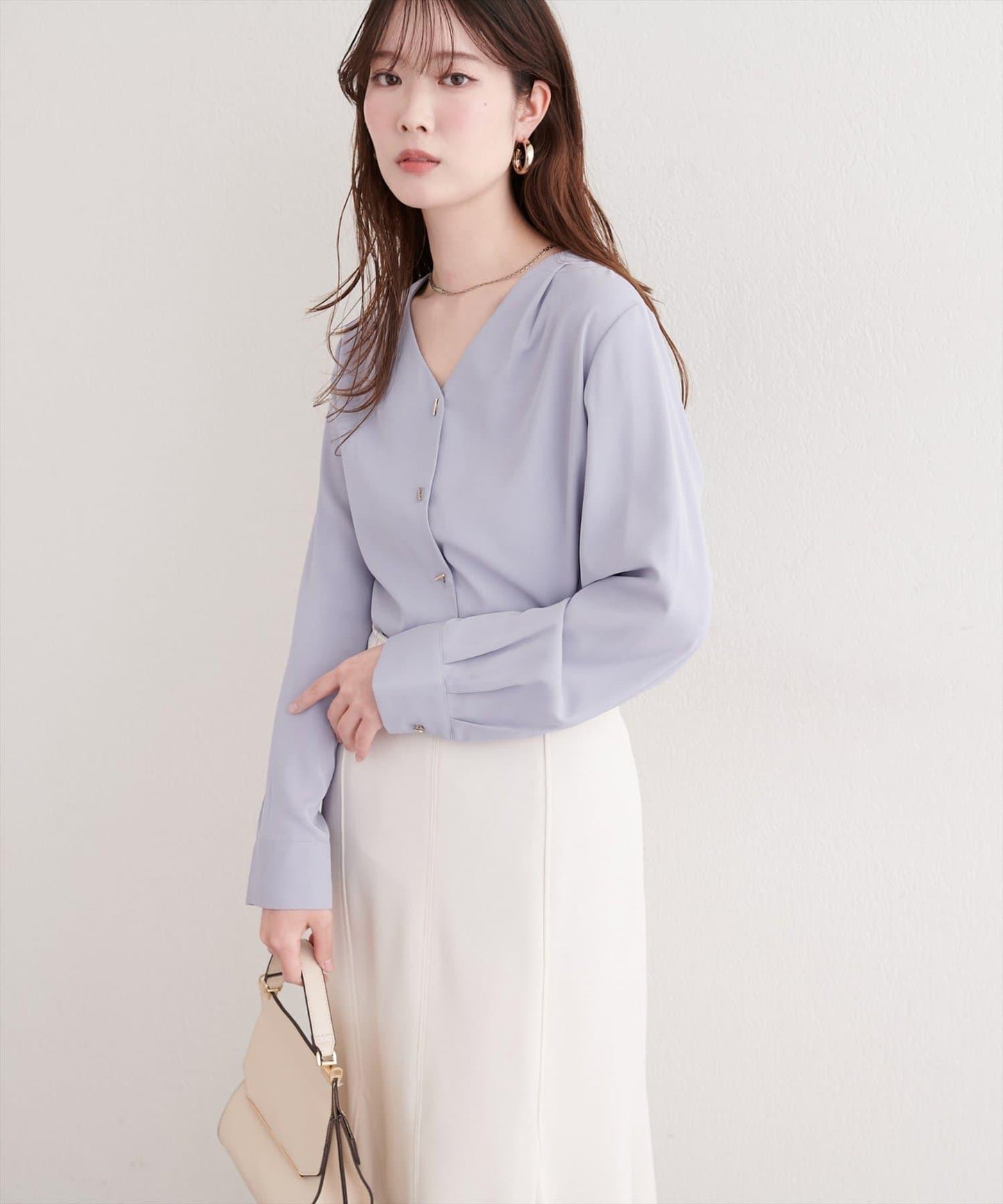 平價柔滑條扣襯衫