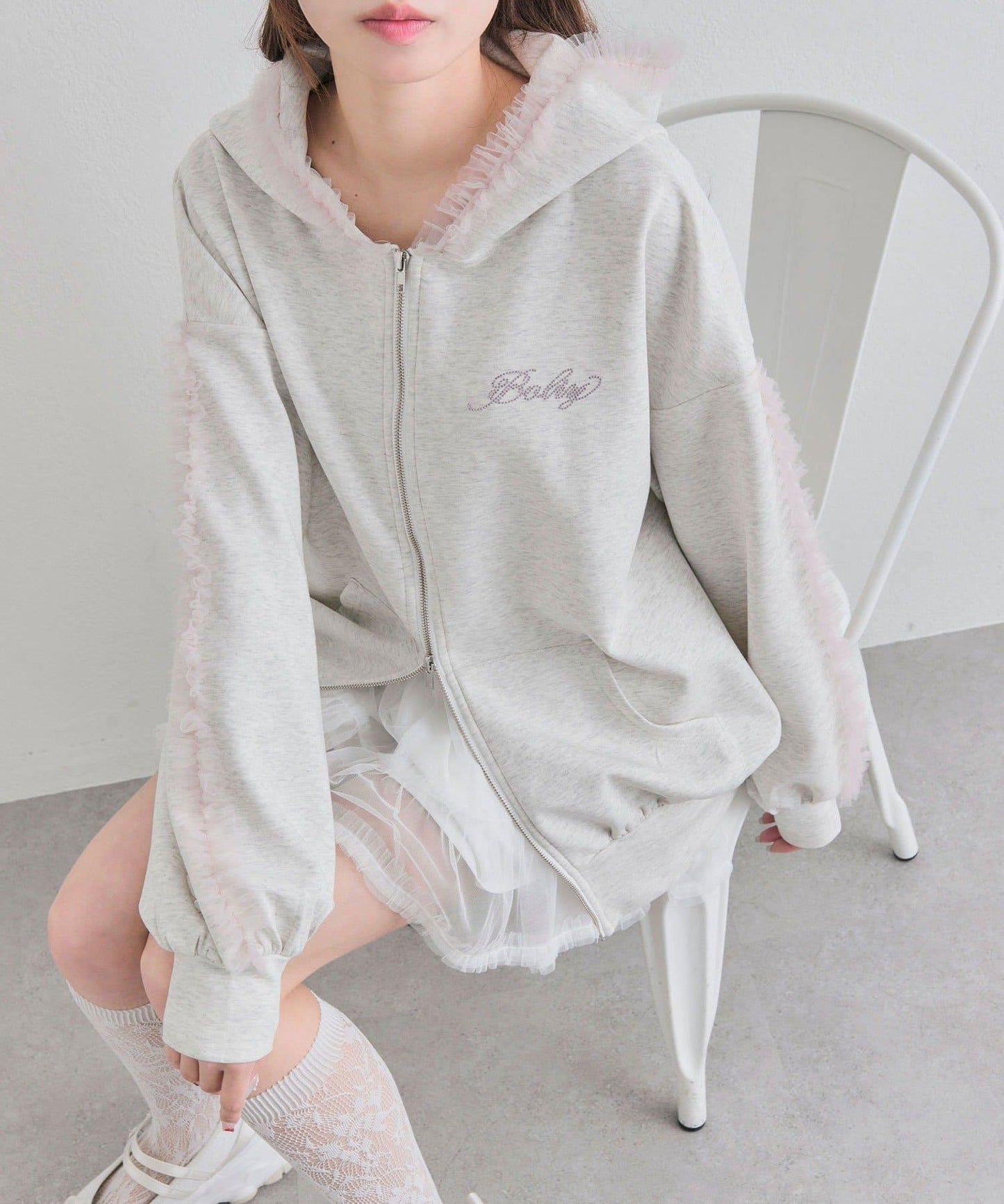 薄紗荷葉邊連帽衛衣