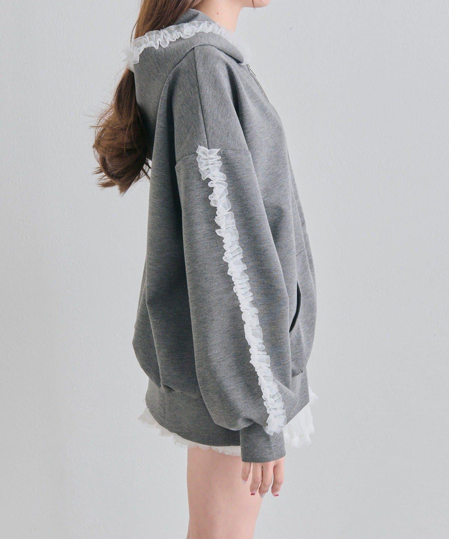 薄紗荷葉邊連帽衛衣