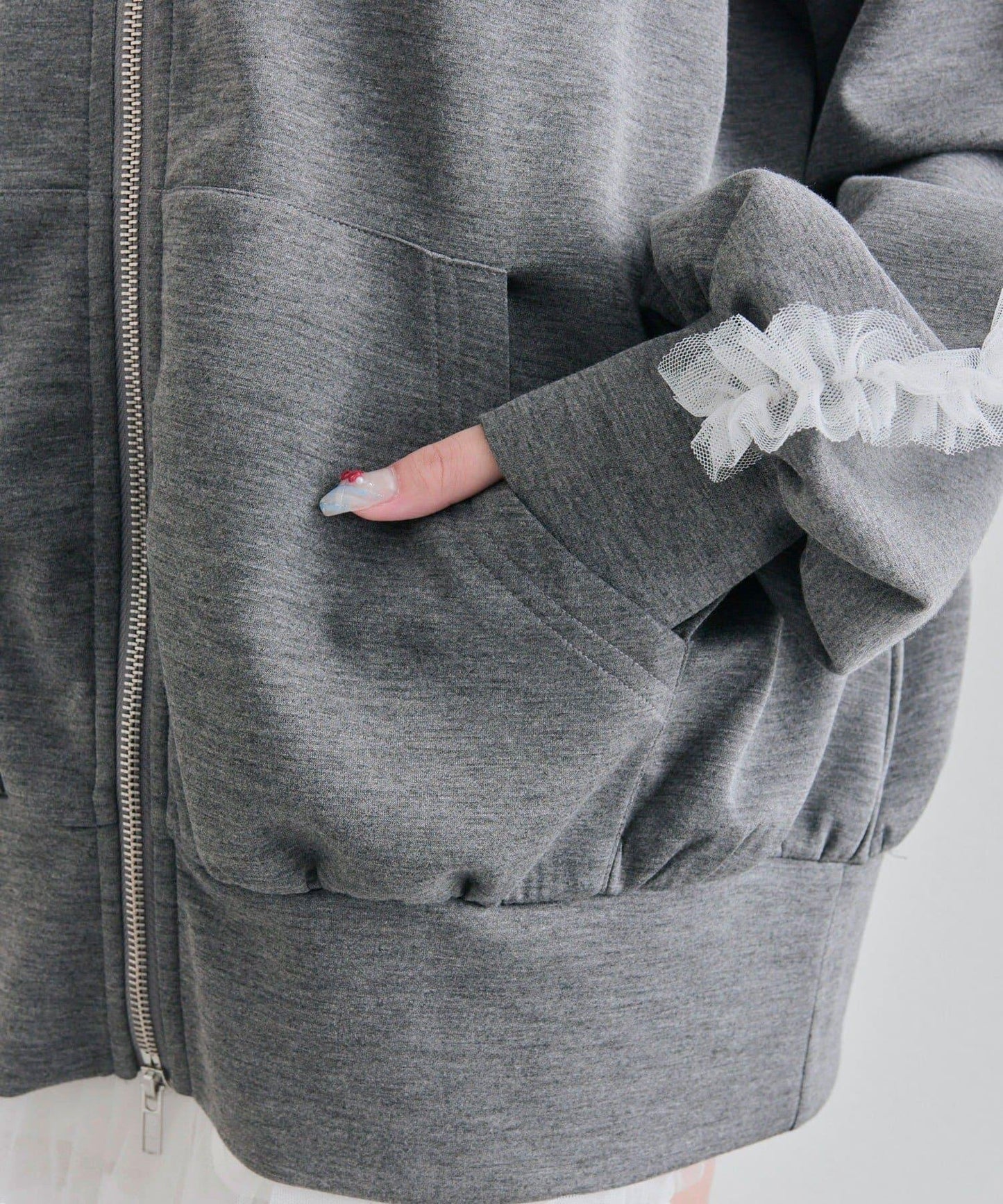 薄紗荷葉邊連帽衛衣