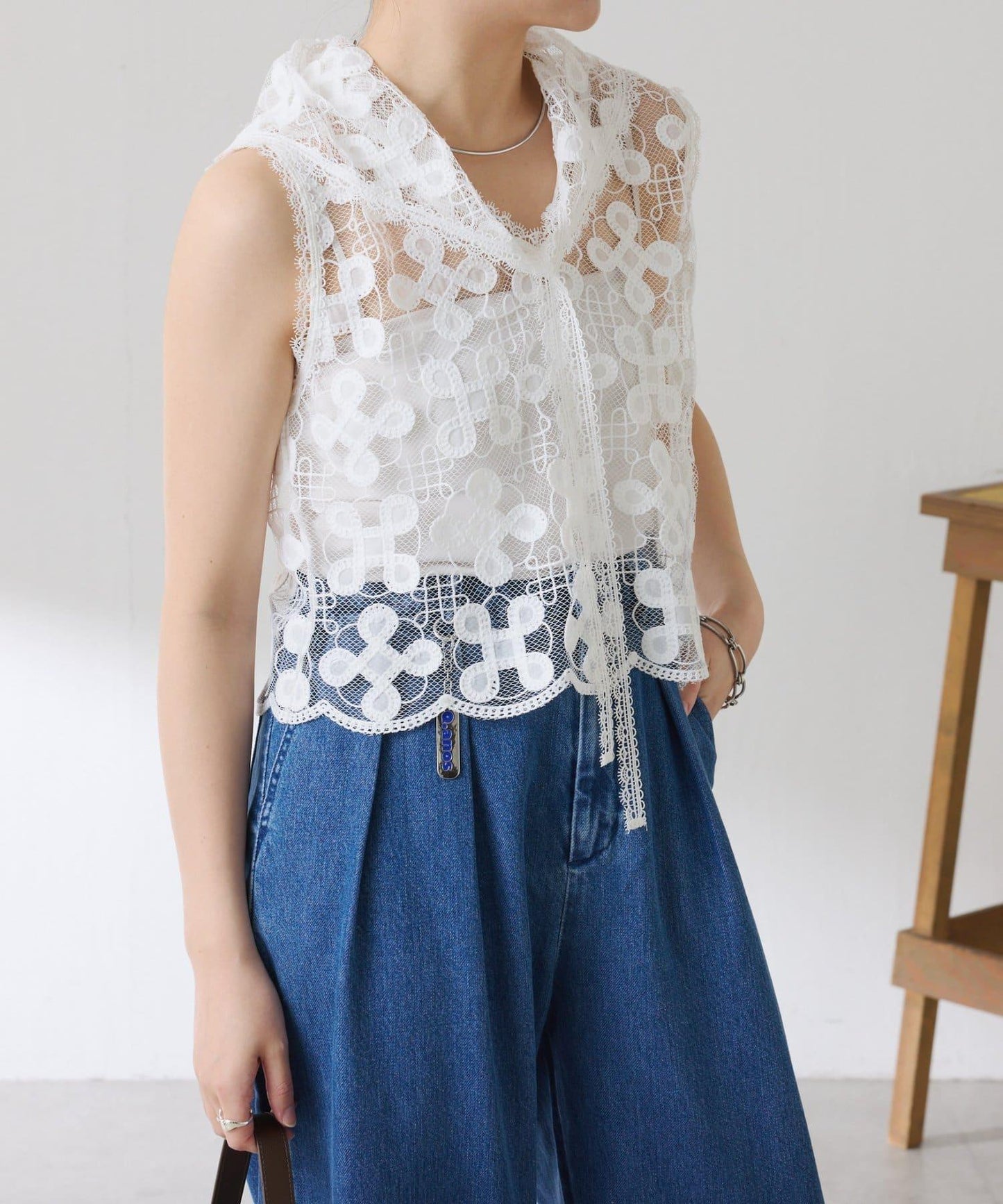 PAPILLONNER/パピヨネ 蕾絲圖案頭巾