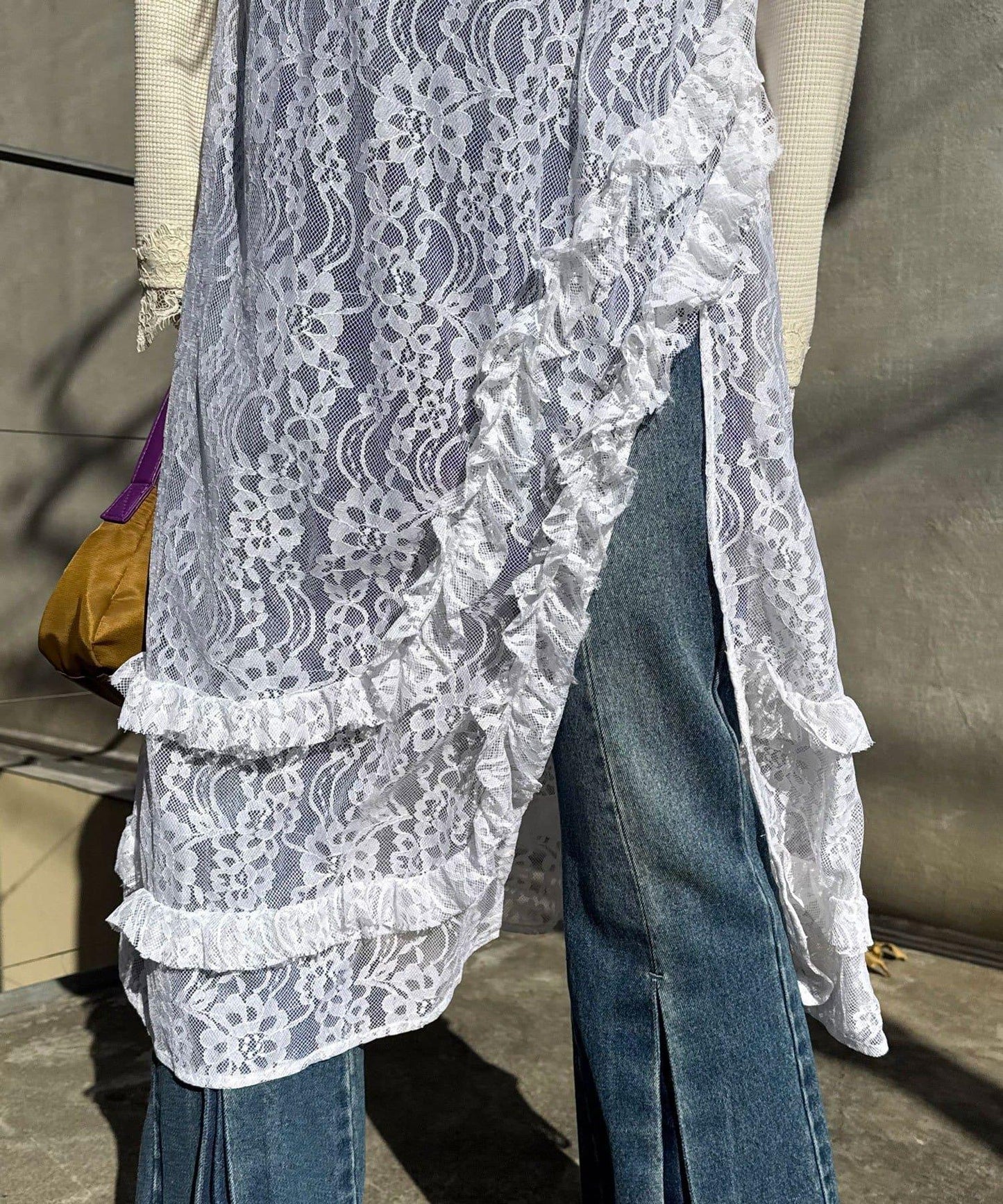 格紋滾邊蕾絲吊帶連衣裙