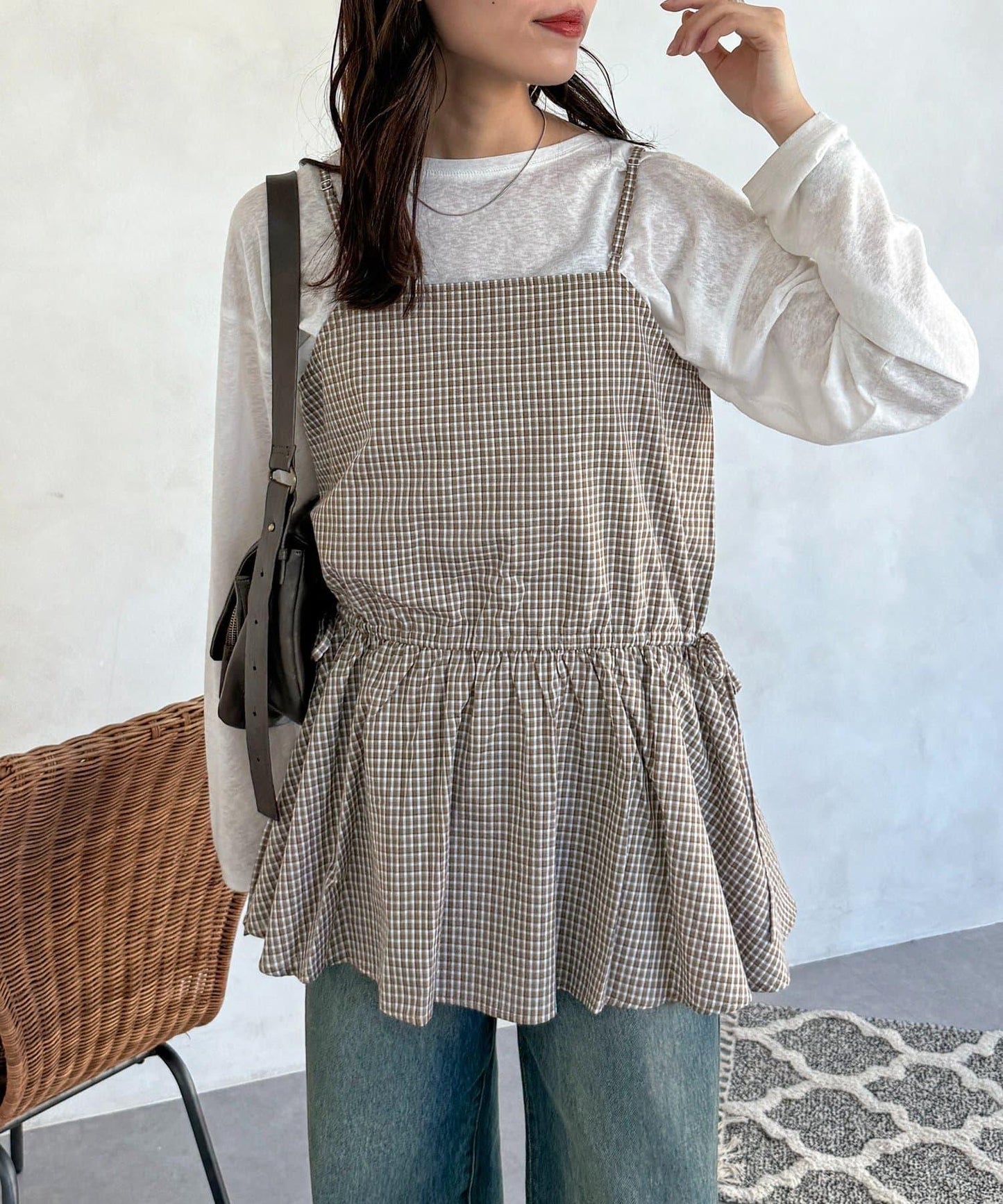 腰部蝴蝶結吊帶長款上衣