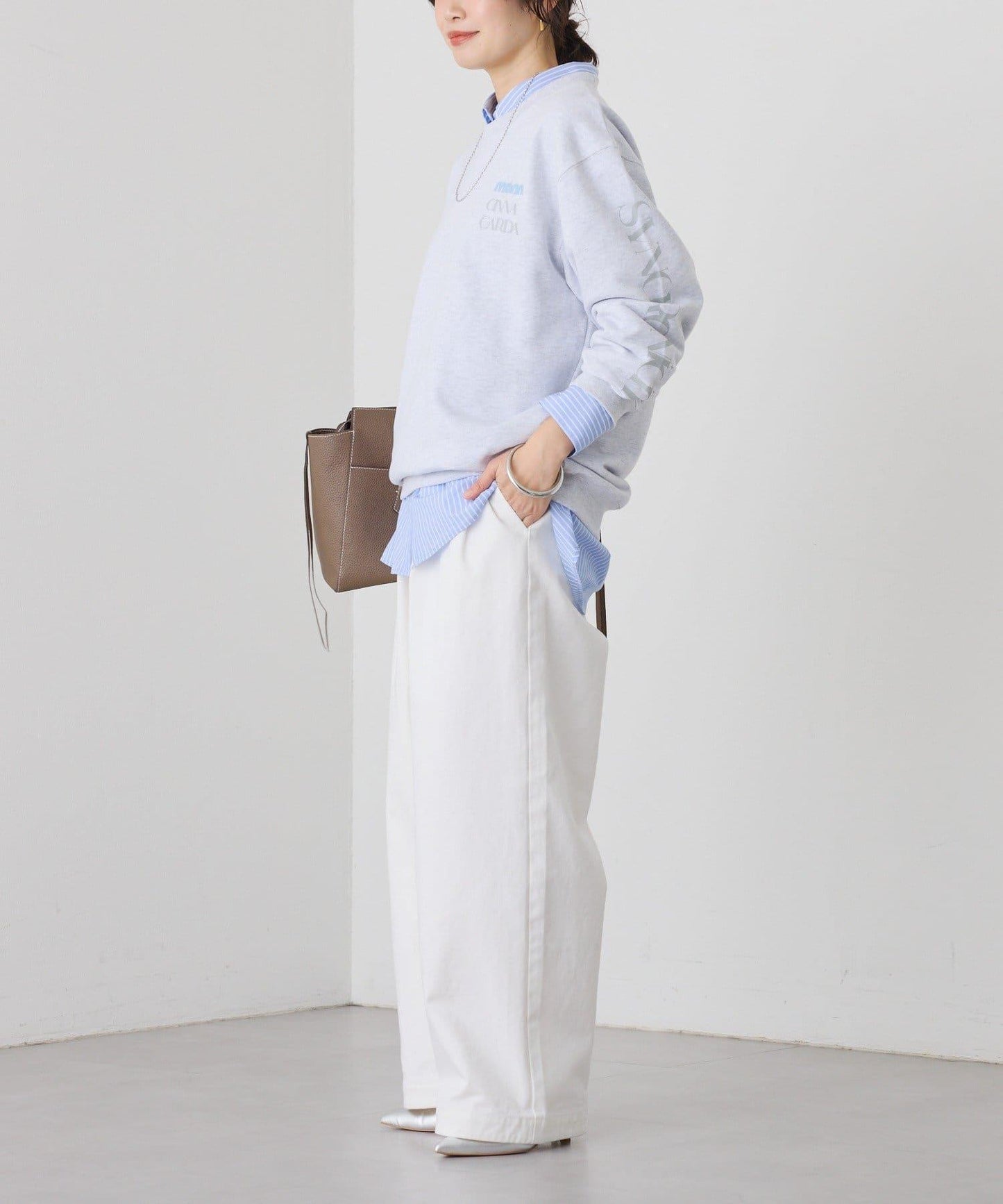 MONN.:.(モン) 標誌衛衣