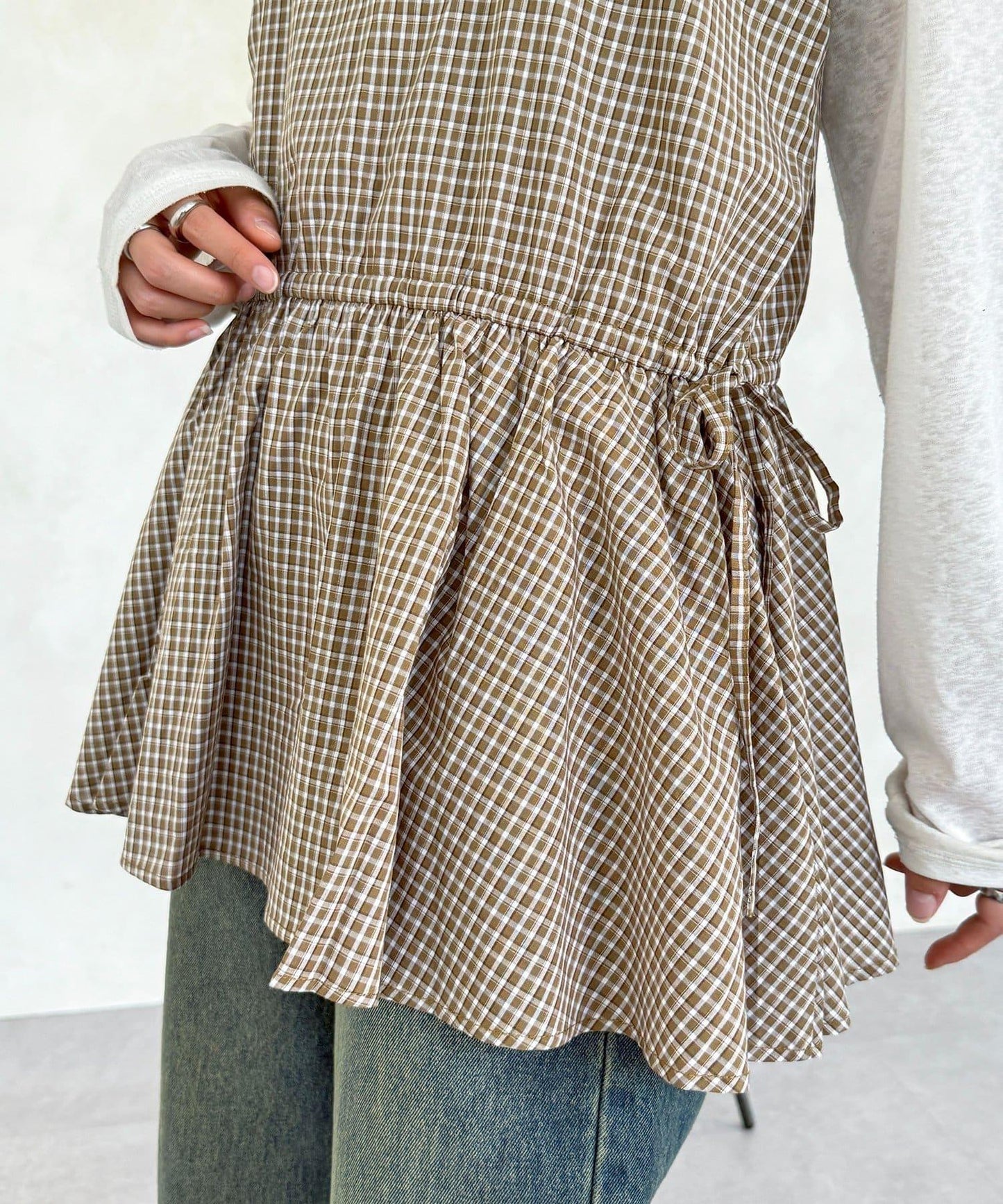 腰部蝴蝶結吊帶長款上衣