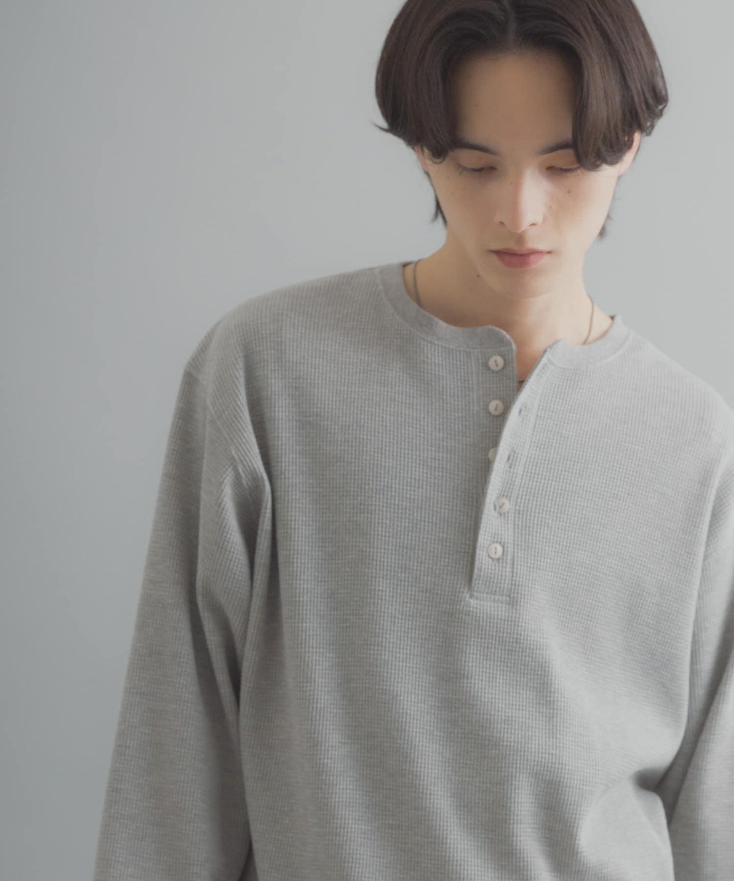 華夫格面料亨利領長袖T恤