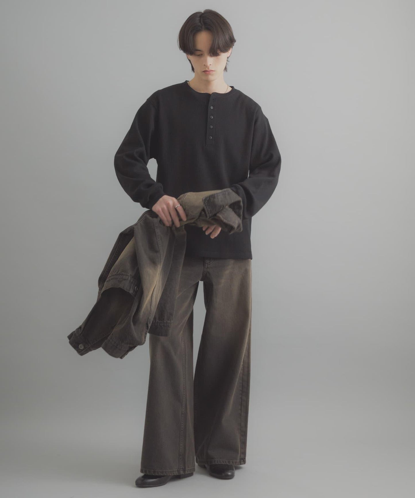 華夫格面料亨利領長袖T恤