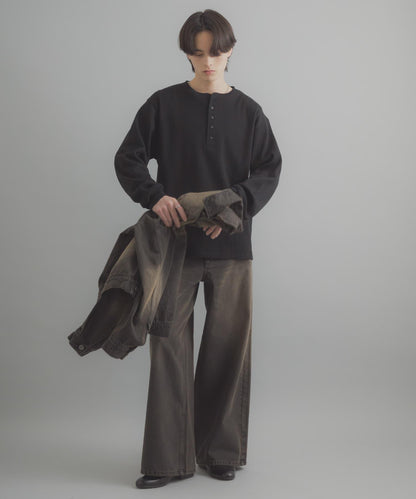 華夫格面料亨利領長袖T恤