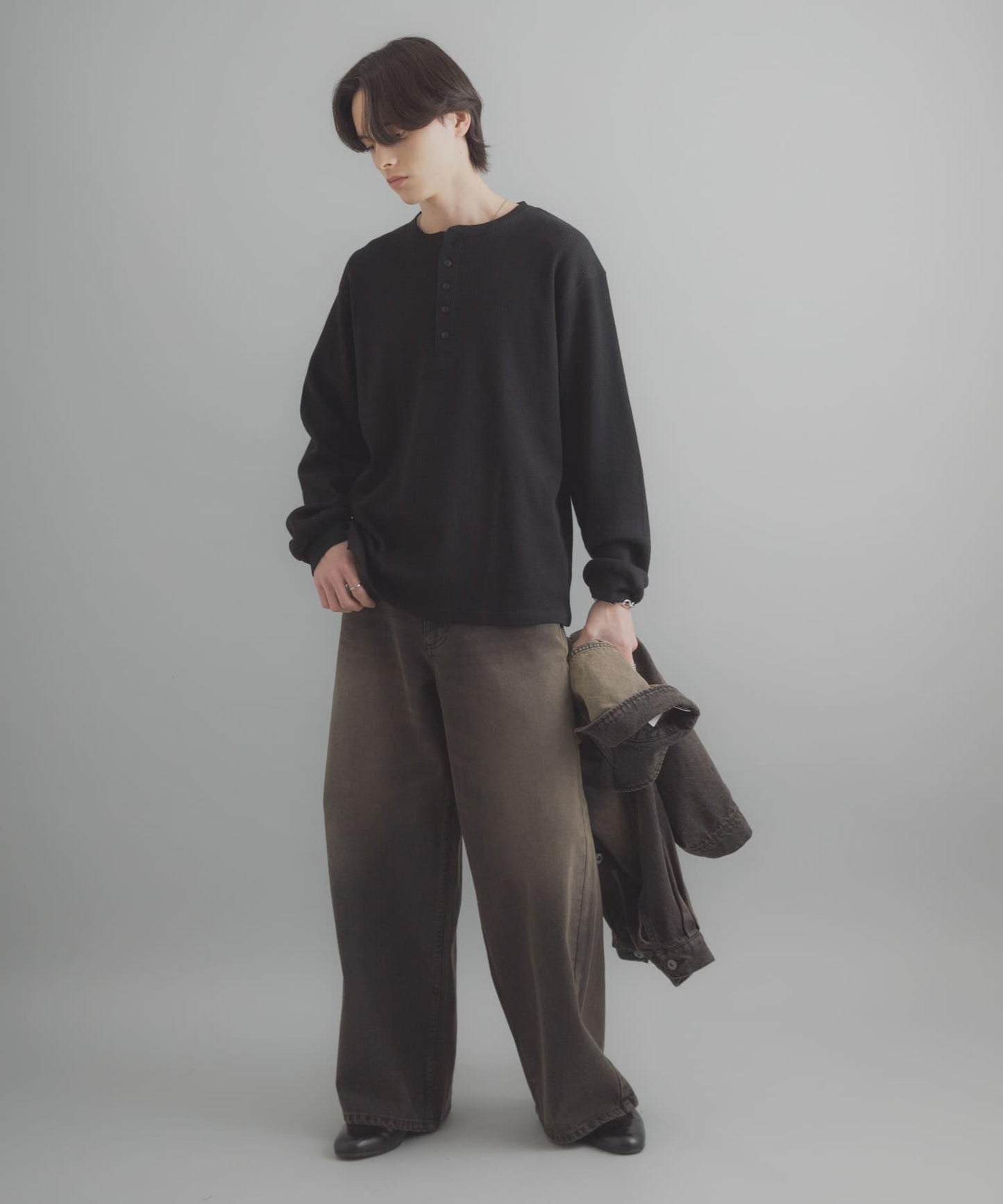 華夫格面料亨利領長袖T恤