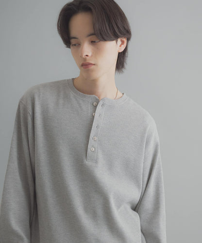 華夫格面料亨利領長袖T恤
