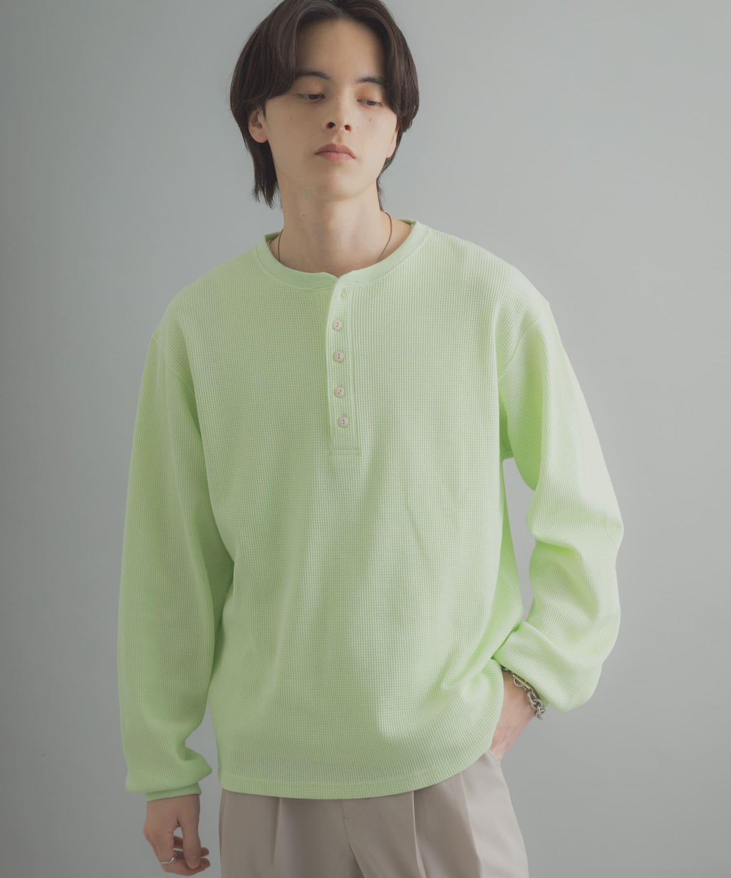 華夫格面料亨利領長袖T恤