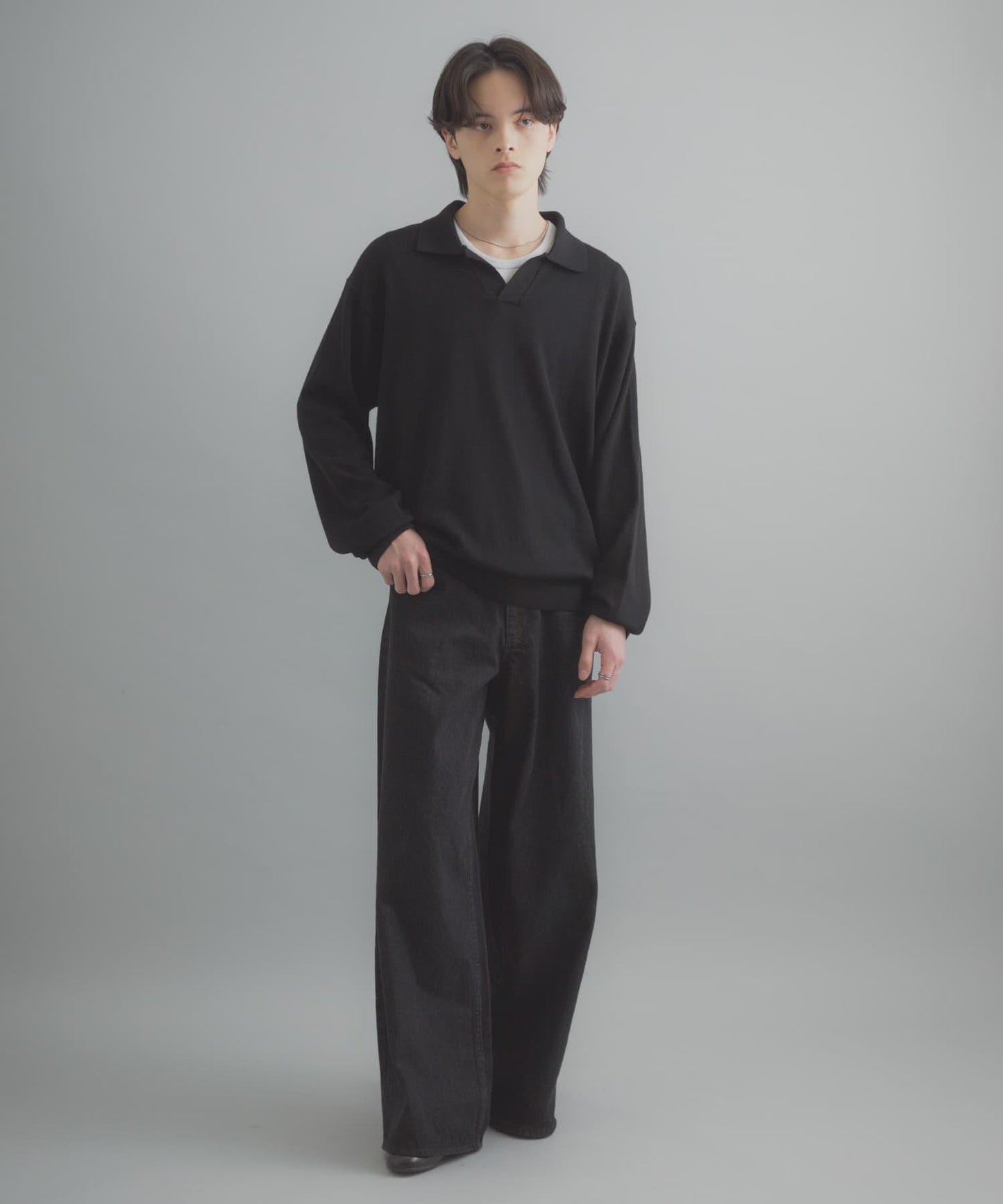 開領長袖針織上衣