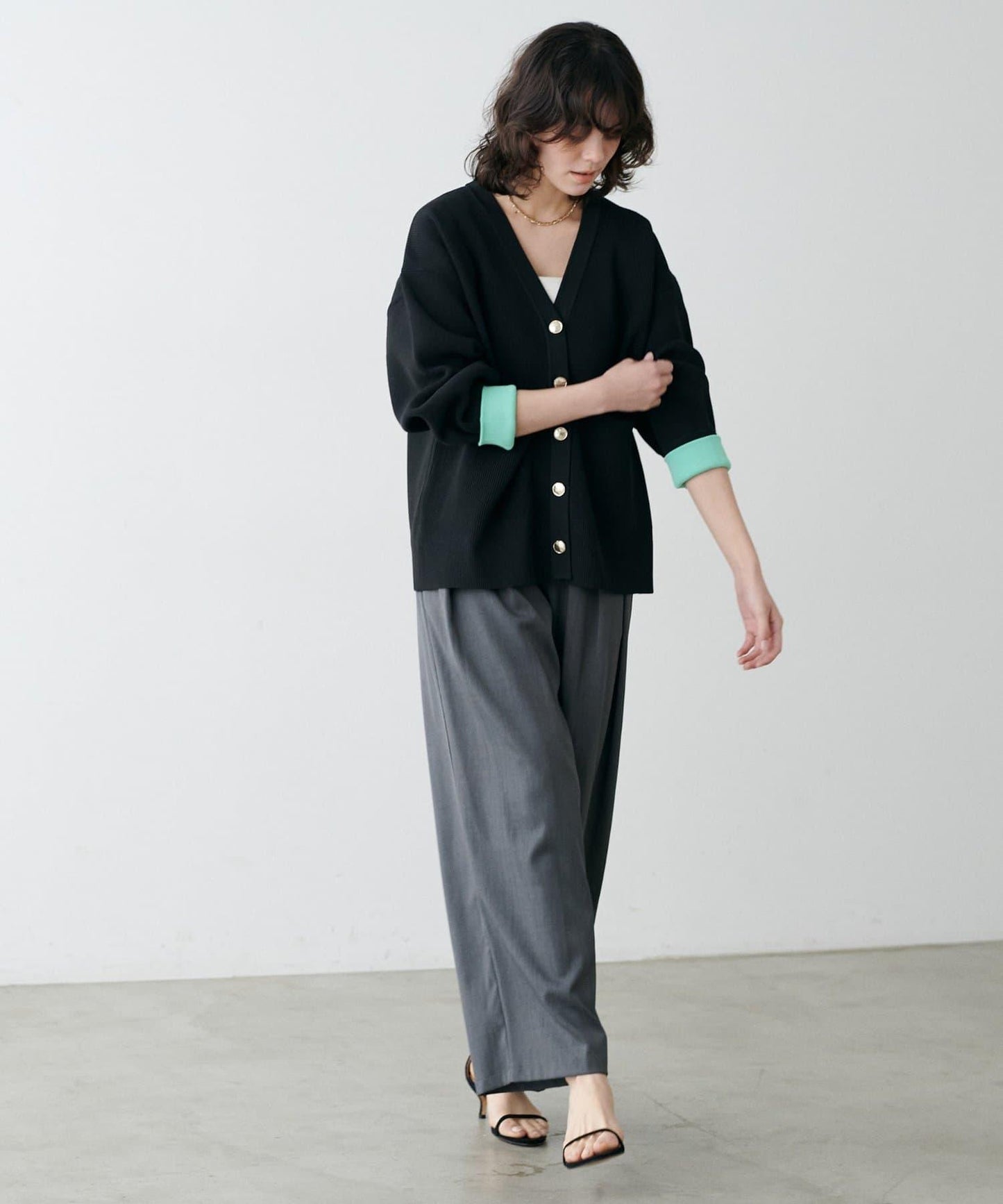 拼色金色紐釦針織開衫