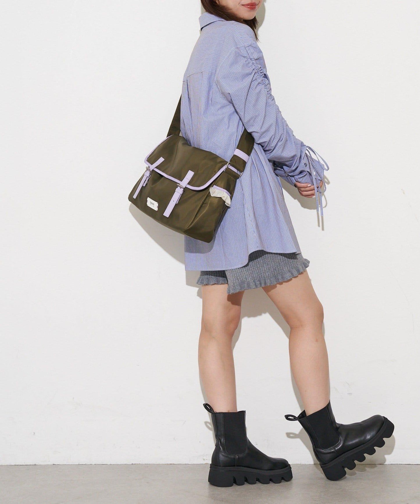 網紗荷葉邊 郵差包