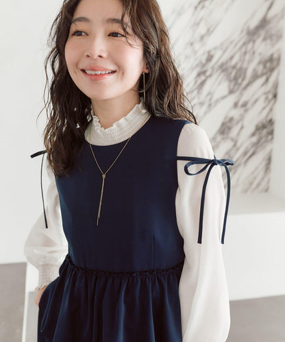 不對稱荷葉邊襯衫