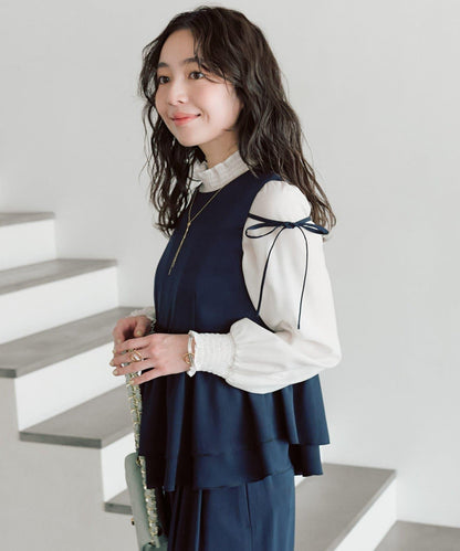 不對稱荷葉邊襯衫