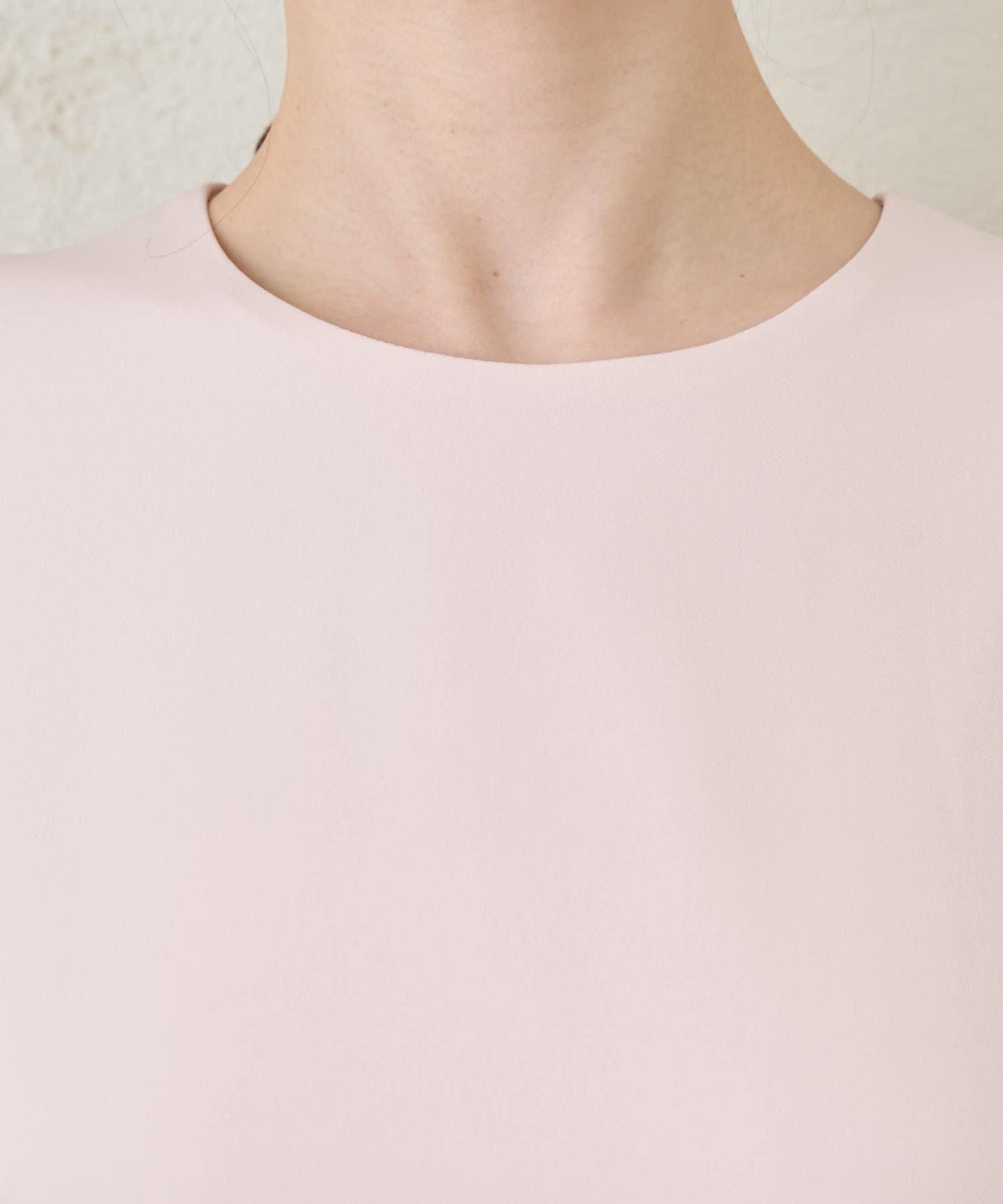 不對稱荷葉邊襯衫