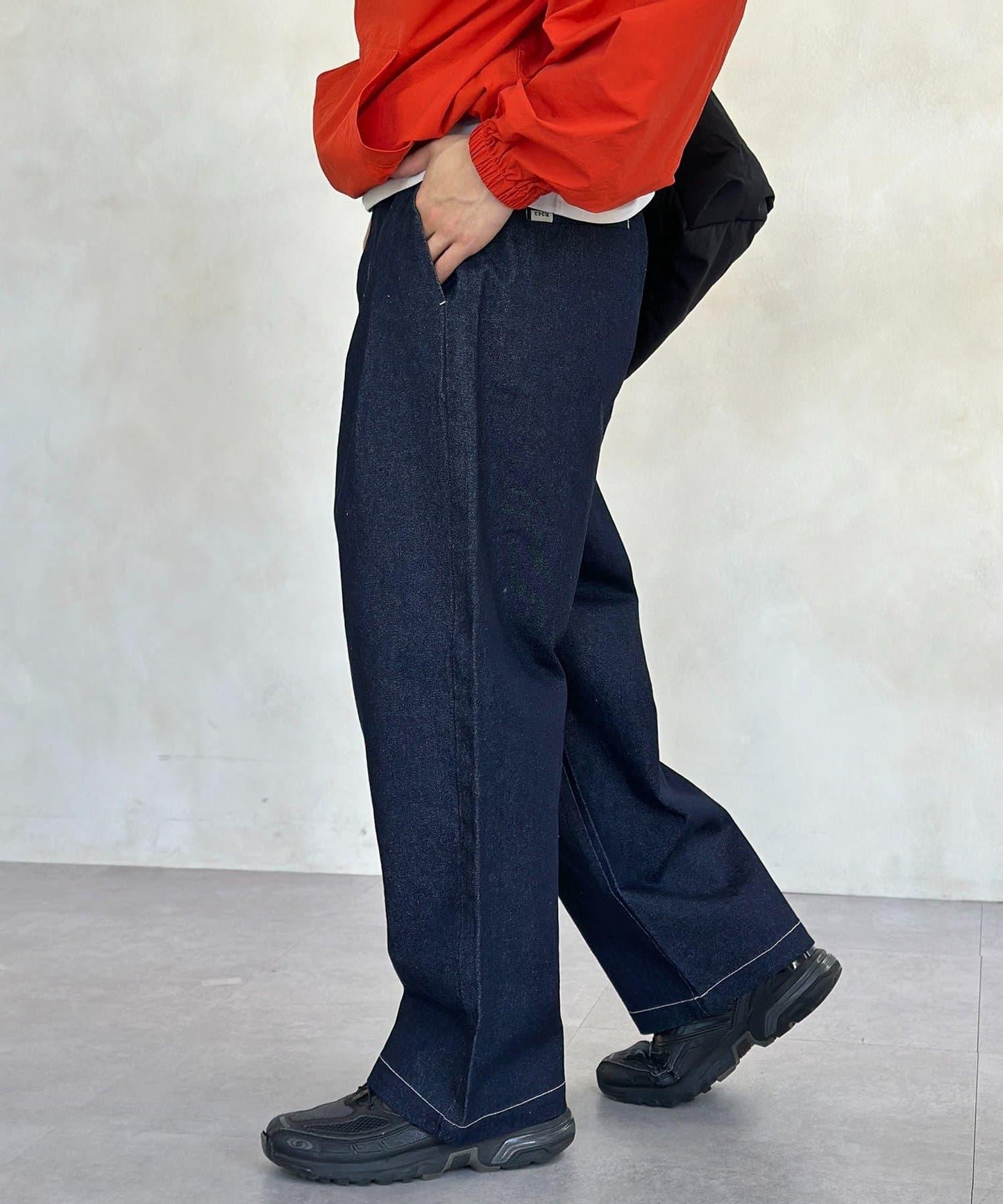 2褶寬鬆牛仔西裝褲