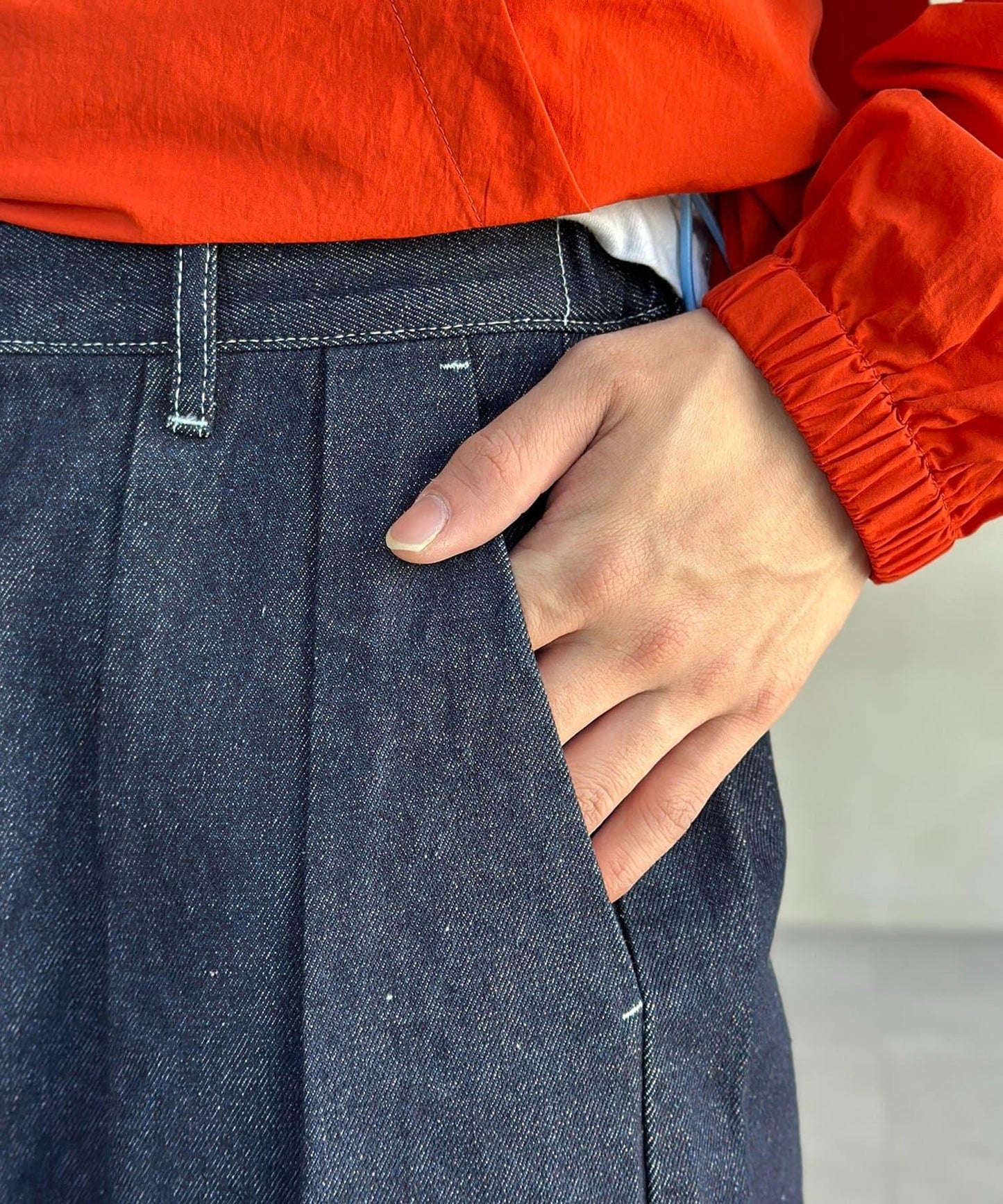 2褶寬鬆牛仔西裝褲