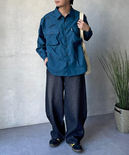 塗鴉刺繡圖案襯衫