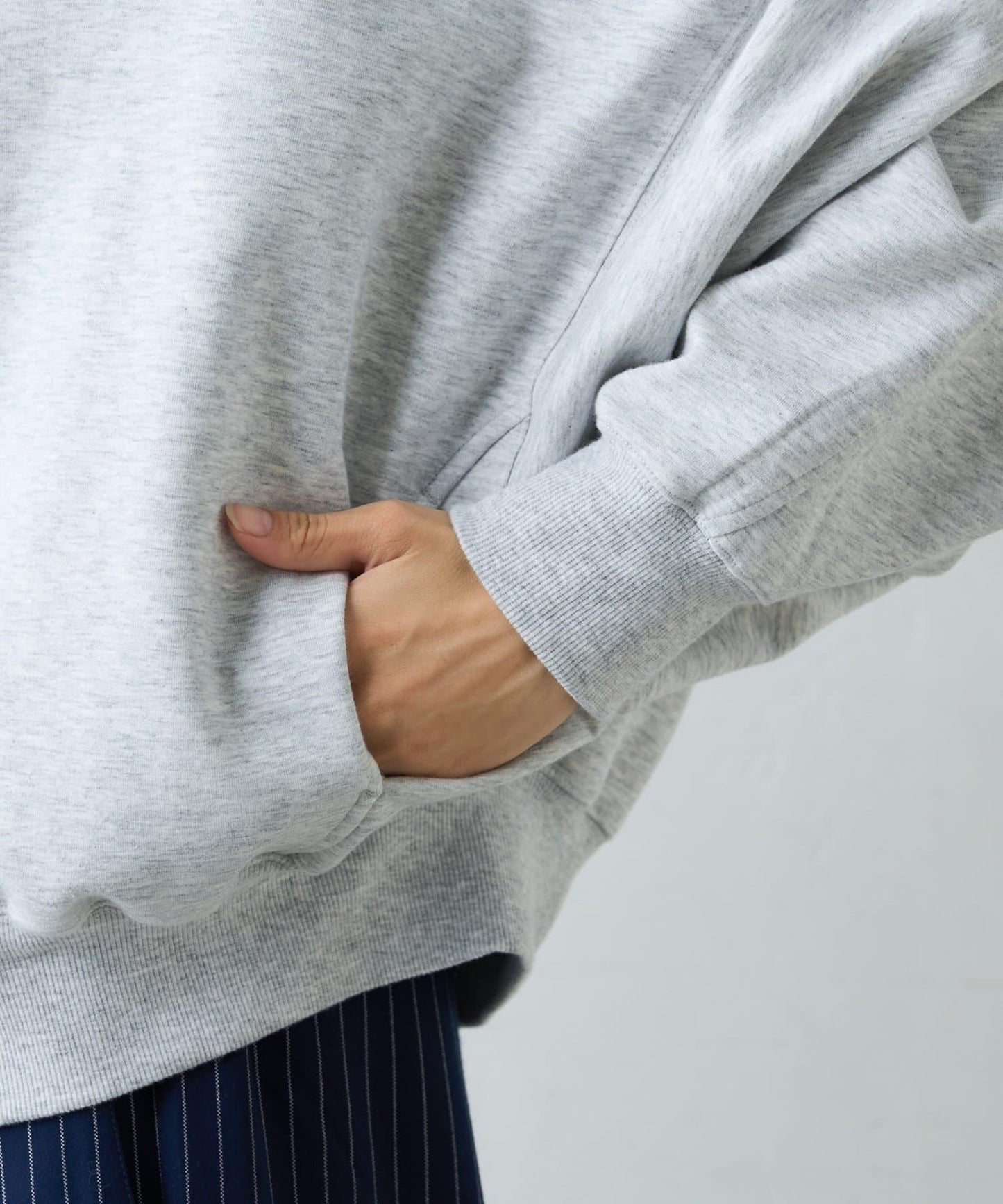 水洗做舊空氣層連帽衛衣