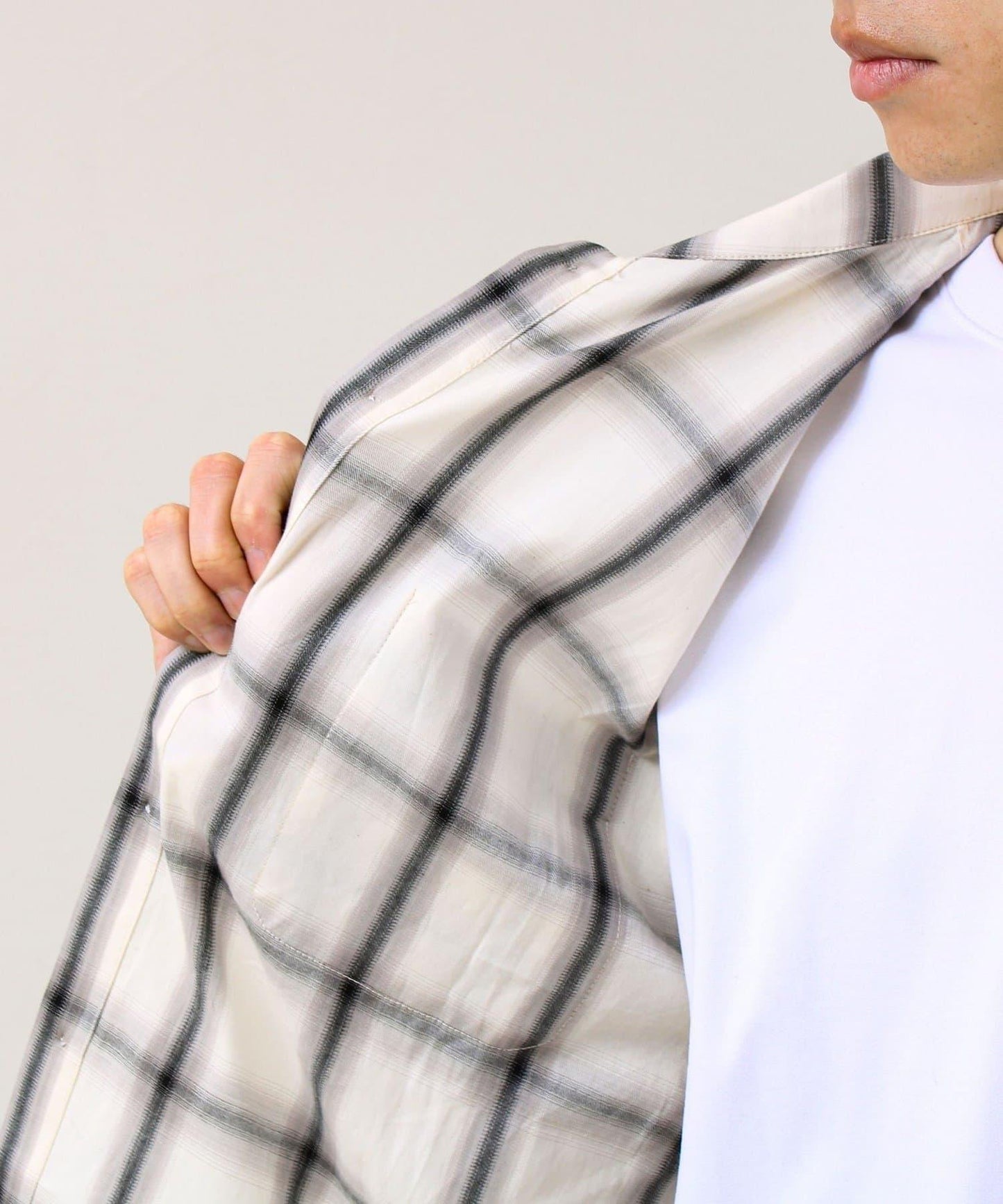 層次感色調 漸變格 長袖襯衫