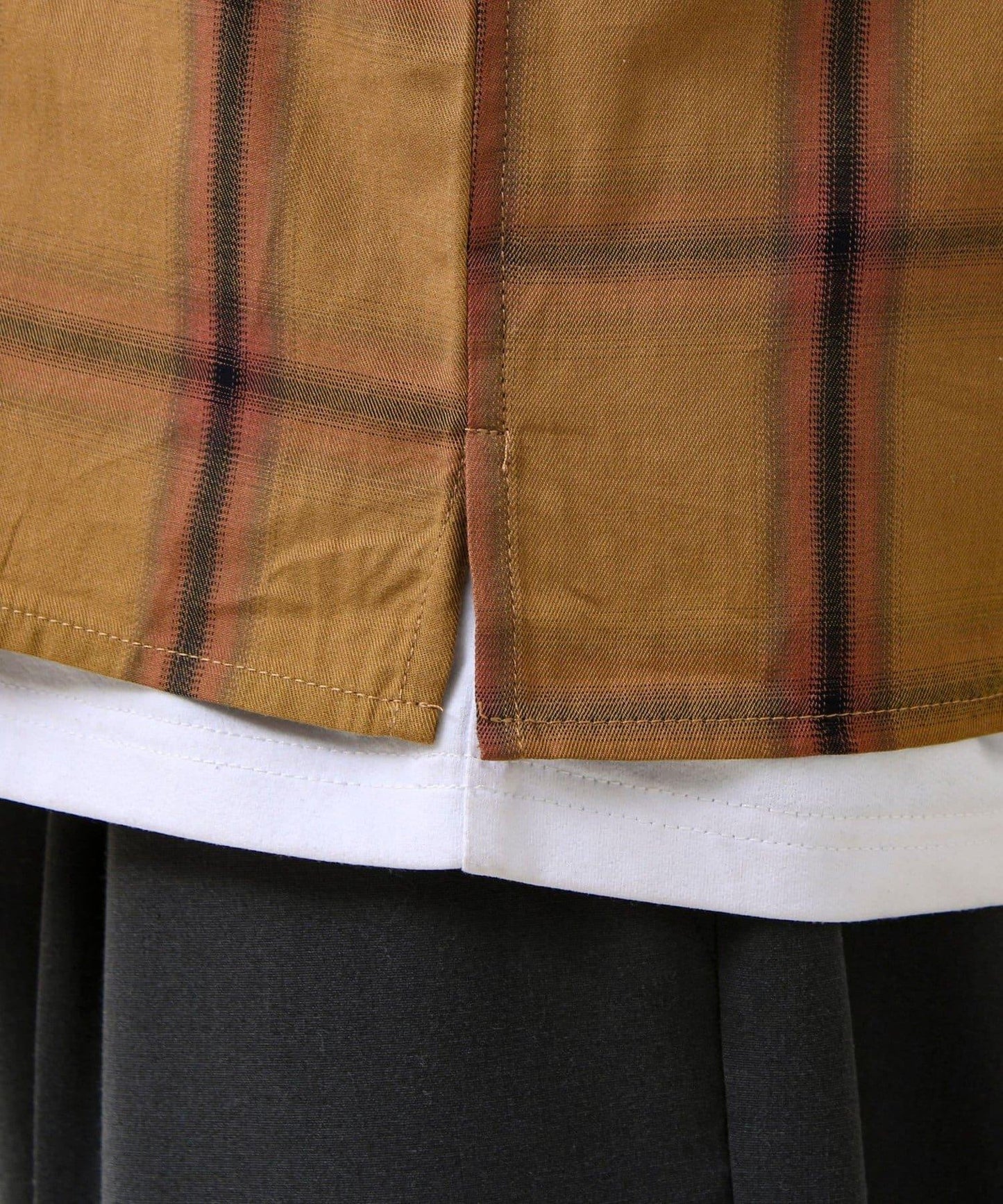 層次感色調 漸變格 長袖襯衫