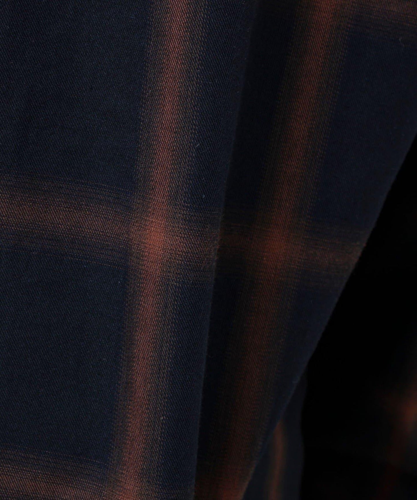 層次感色調 漸變格 長袖襯衫