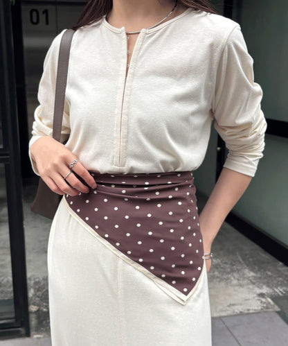 PAPILLONNER/パピヨネ 方形波點設計 絲巾（禮儀款）