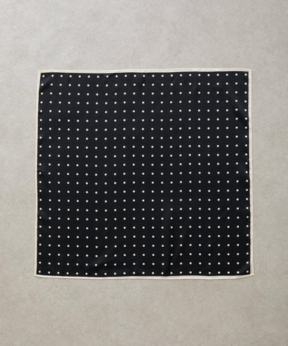 PAPILLONNER/パピヨネ 方形波點設計 絲巾（禮儀款）