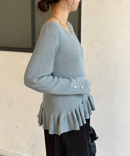 下襬荷葉邊針織套頭上衣