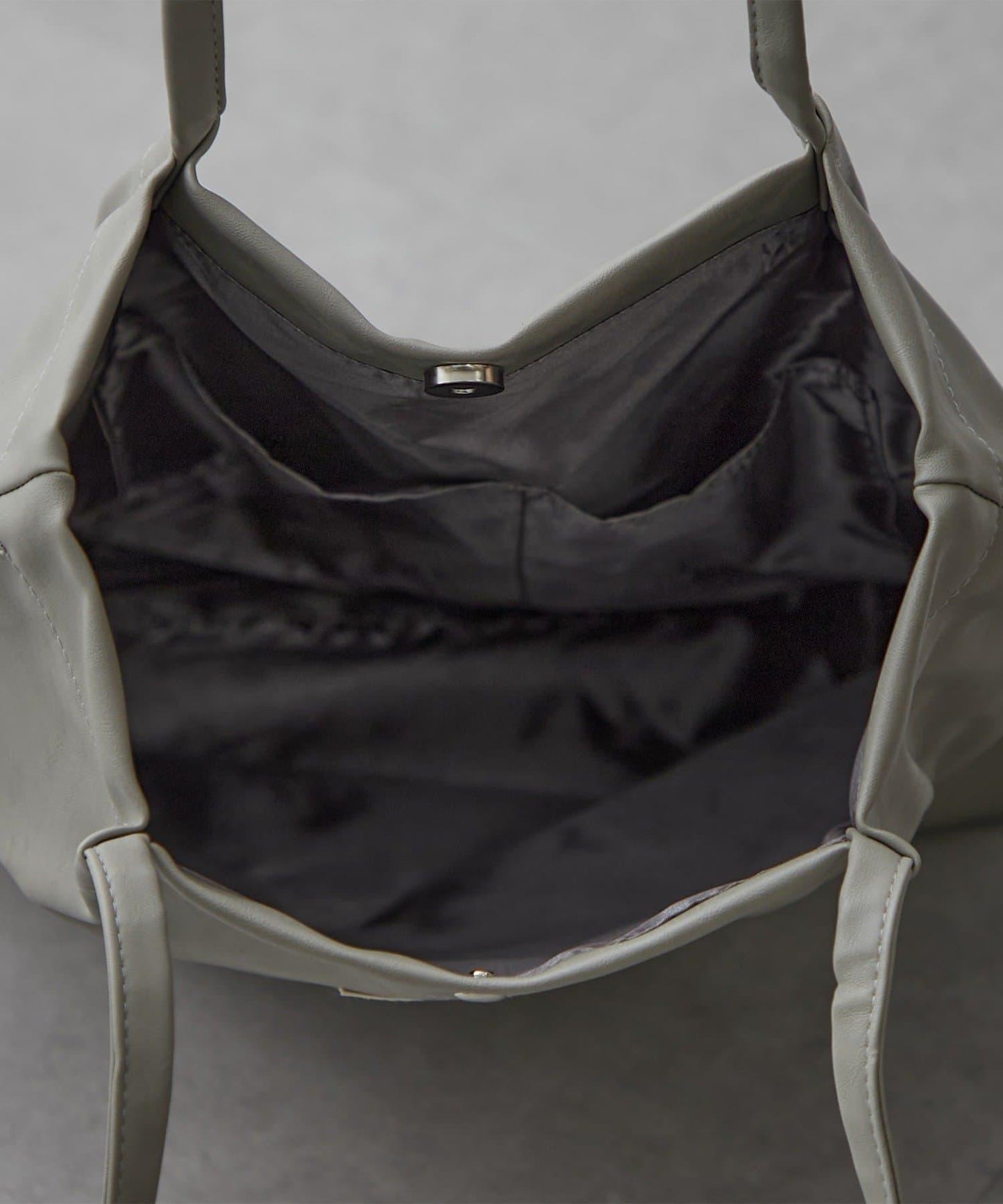 A4尺寸收納 仿皮 手柄褶皺 托特包