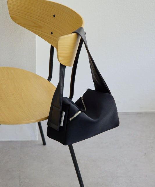 kawa-kawa NO1531 wet 盒型單肩包