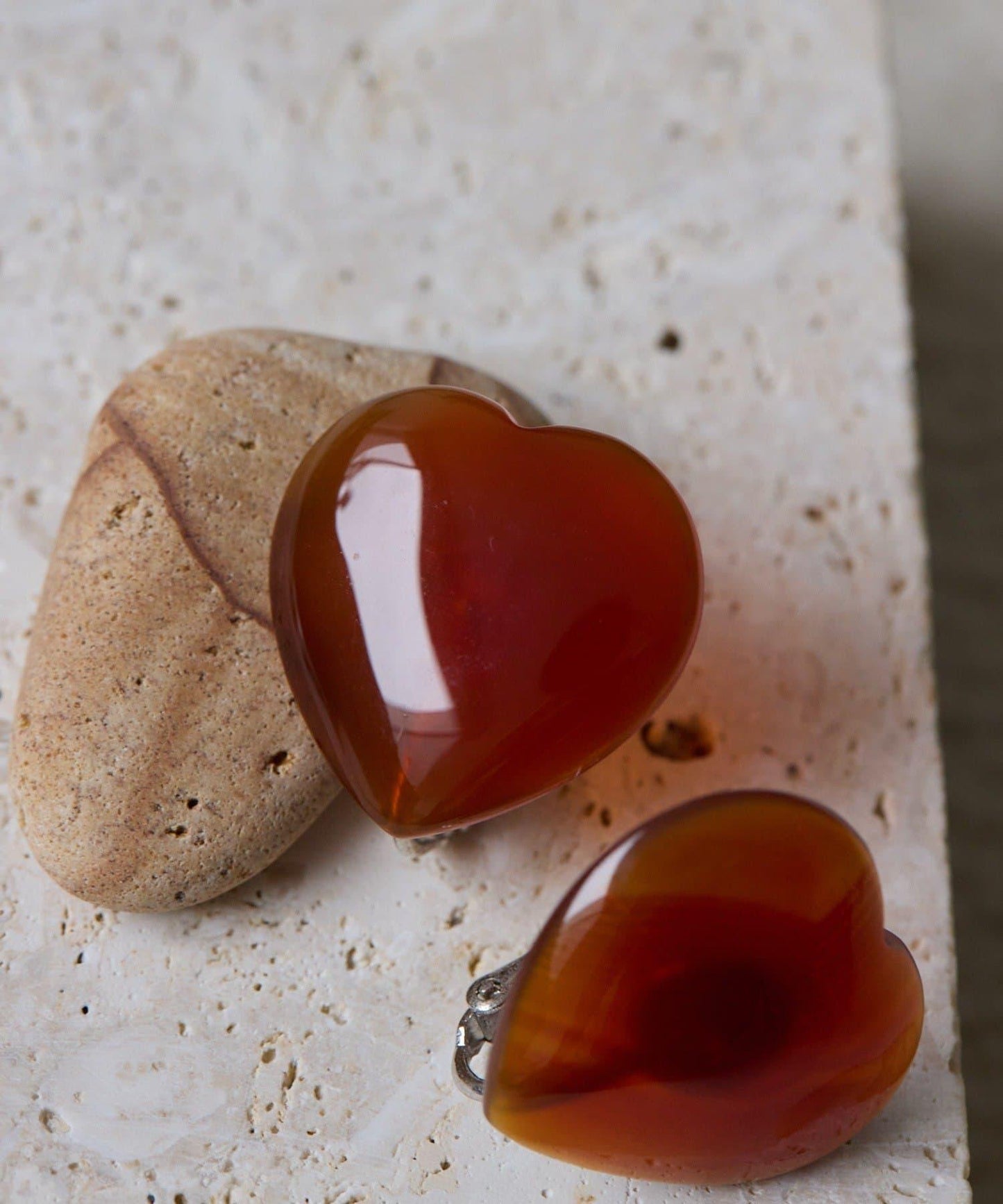 天然石心形耳夾