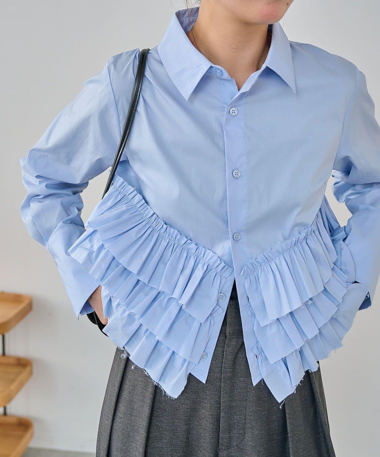 下襬荷葉邊設計 襯衫