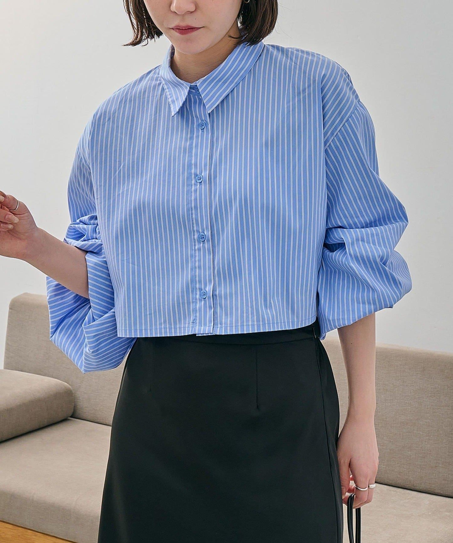 CAPRICIEUX LE'MAGE 泡泡袖短款襯衫