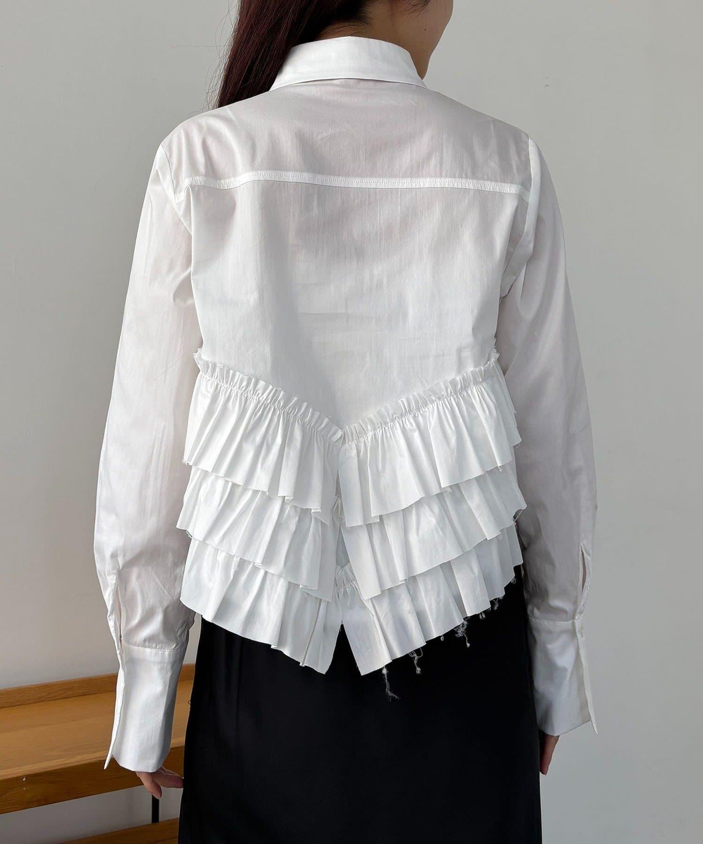 下襬荷葉邊設計 襯衫