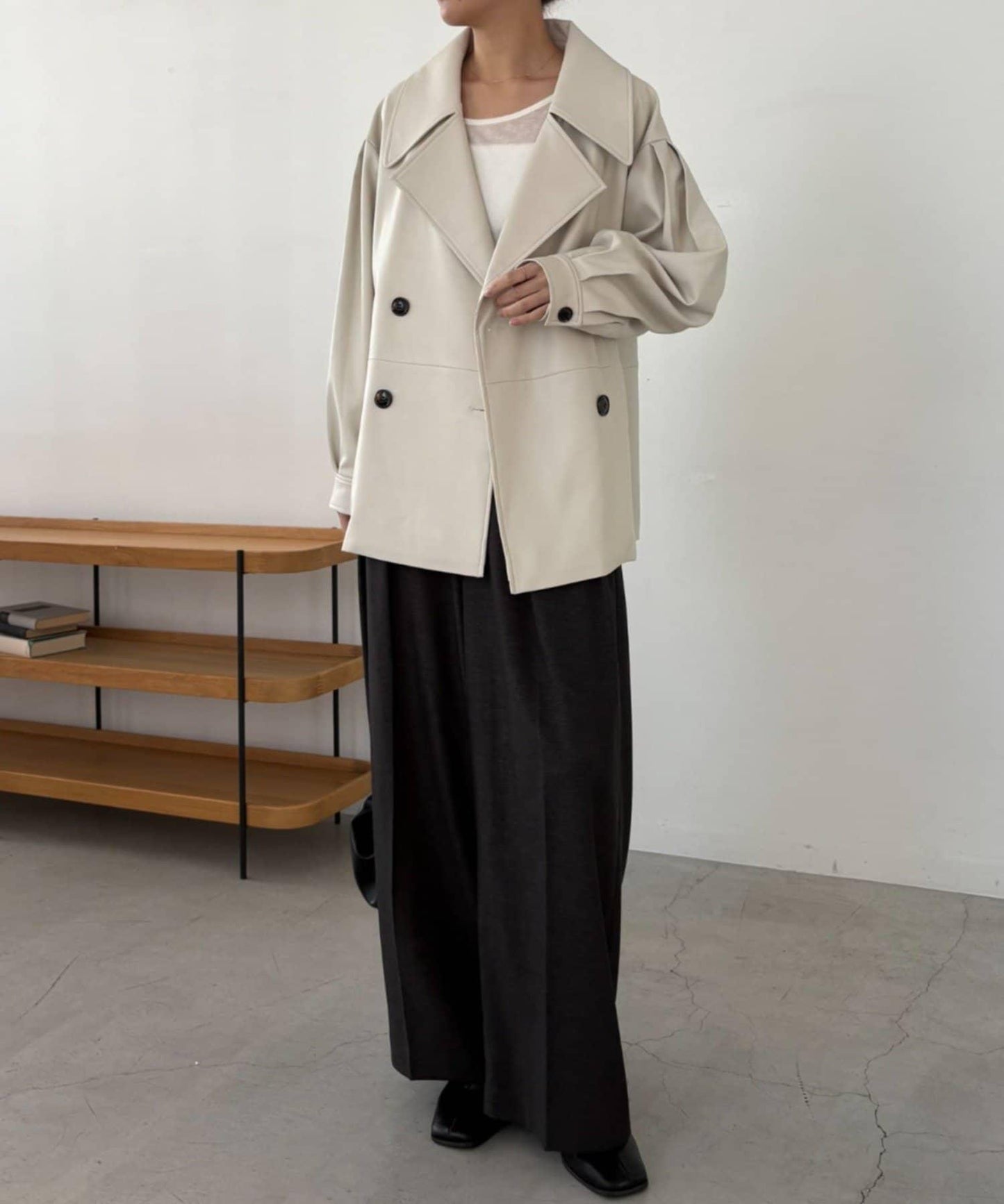 皮革中長款大衣