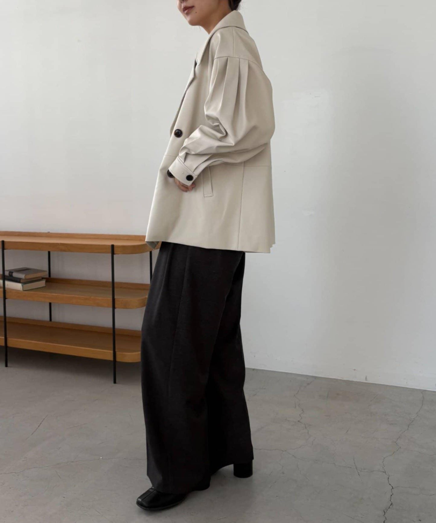 皮革中長款大衣