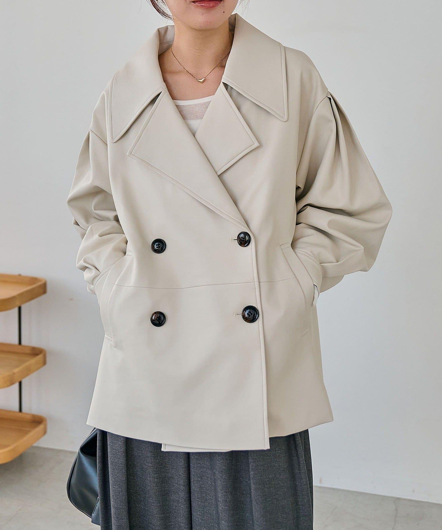 皮革中長款大衣