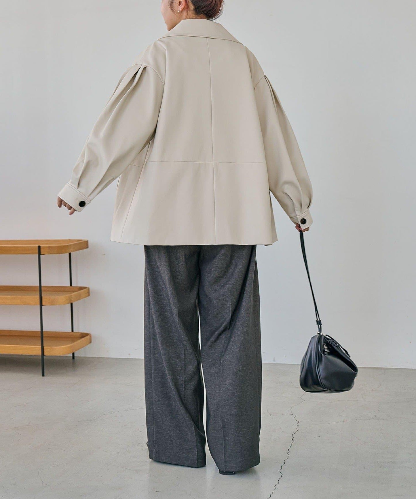 皮革中長款大衣