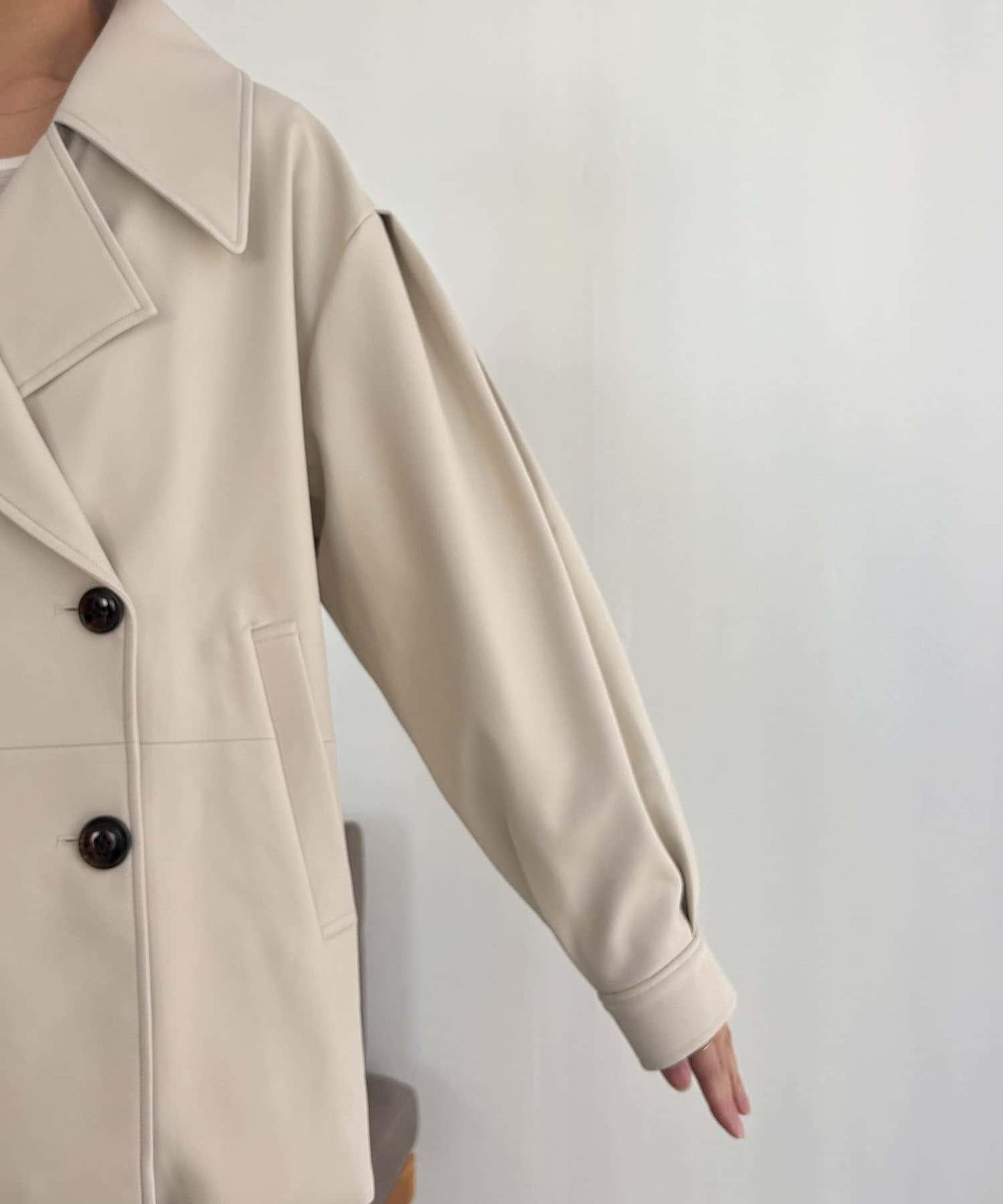 皮革中長款大衣