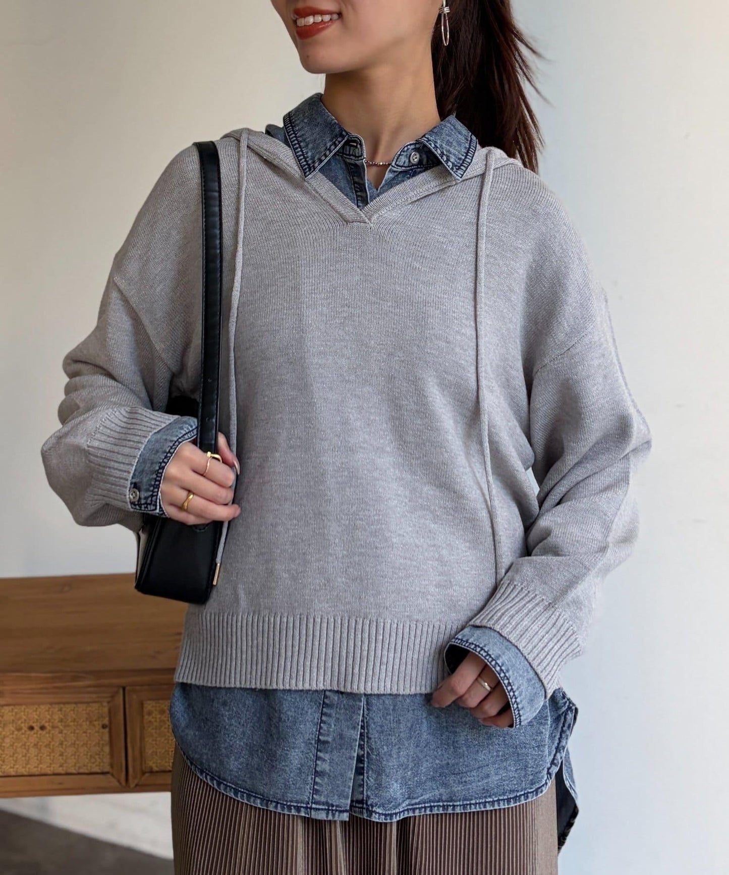 開領設計 針織面料 連帽開衫