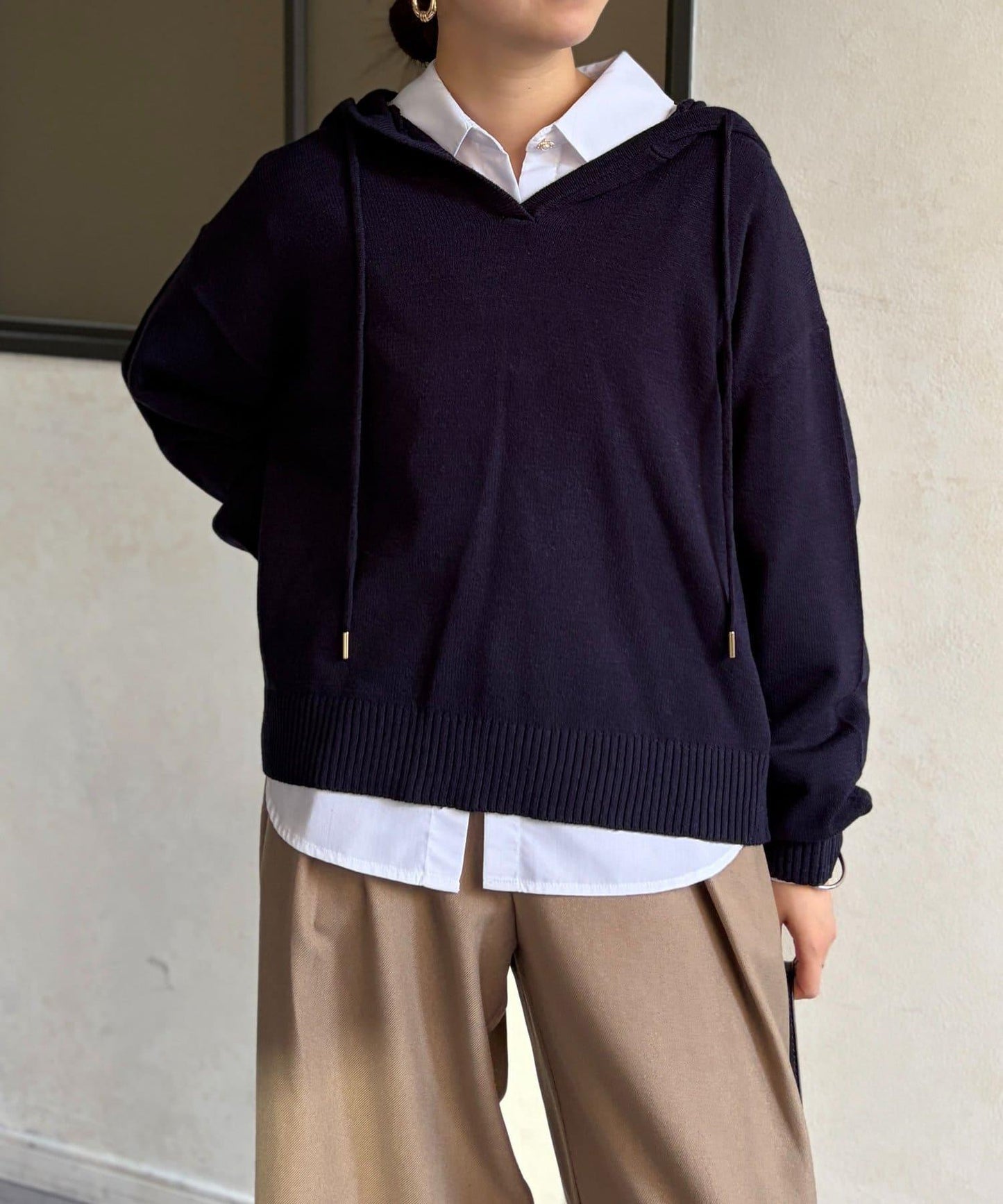 開領設計 針織面料 連帽開衫