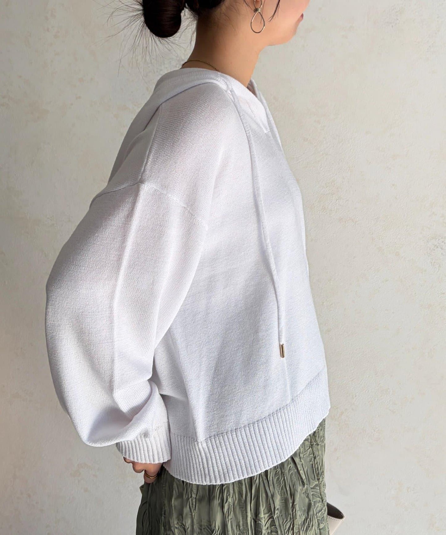 開領設計 針織面料 連帽開衫