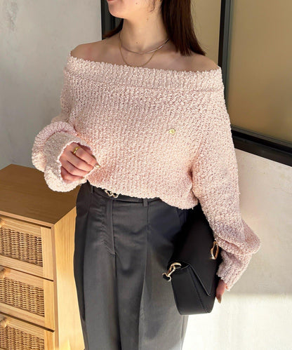 凹凸紗線船領設計針織上衣