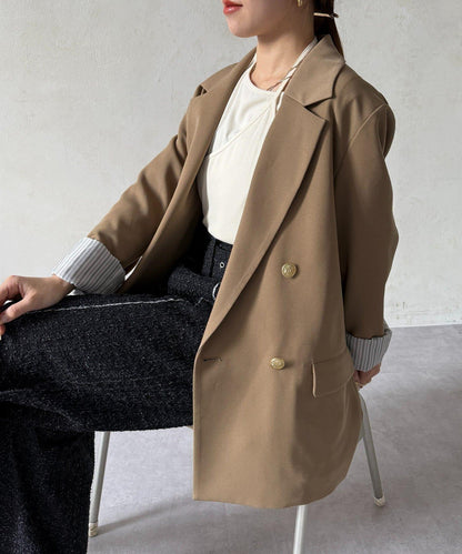 金色紐扣 西裝版型 西裝外套