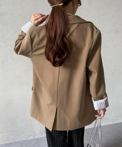 金色紐扣 西裝版型 西裝外套