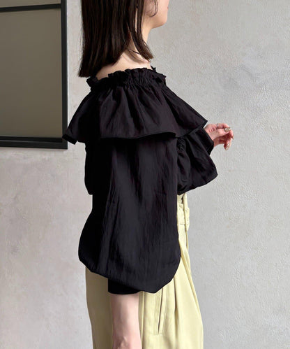 交叉荷葉邊設計 女襯衫