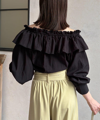 交叉荷葉邊設計 女襯衫